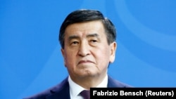 Сооронбай Жээнбеков, экс-президент. 