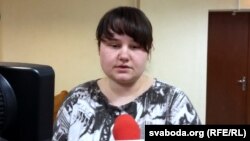 Назіральніца за вулічнымі акцыямі ад БХК Натальля Сацункевіч у Маскоўскім судзе.