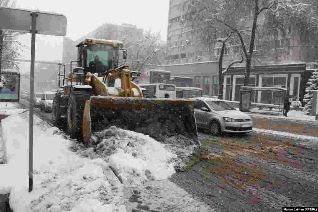 Снегоуборочные работы.&nbsp;