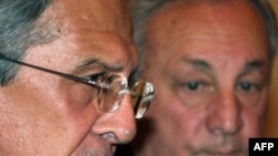 سرگی لاوروف(سمت چپ) گفت: تنها از طريق به رسميت شناختن ابخازيا و اوستيای جنوبی امکان داشت امنيت مردم اين مناطق را تامين کرد. (عکس: AFP)