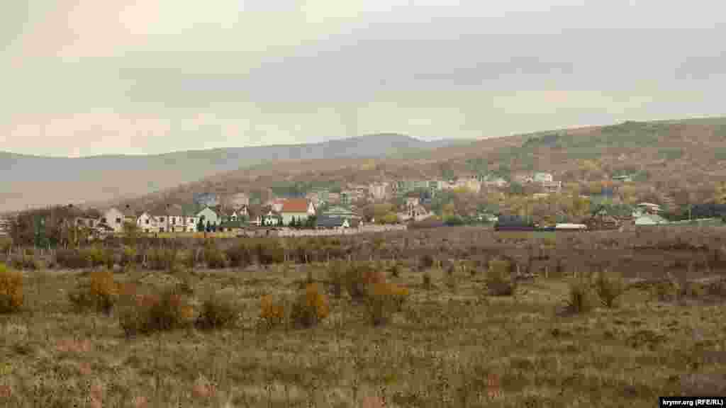 Село Резервное скрывается в туманной дымке