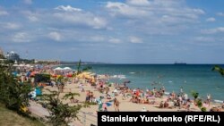 Пляж у Чорноморську (архівне фото)