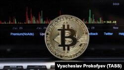 خاوند:«بیت کوین» به شگفت‌ترین پدیده مالی و پولی در دهه دوم قرن بیست و یکم میلادی بدل شده است. 