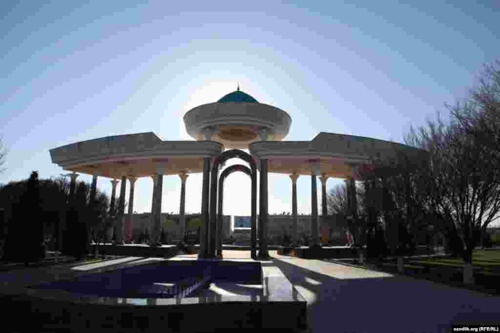 Uzbekistan - present appearance Urgench, 19.04.2014