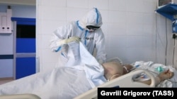 Лікування хворого на COVID-19 у Москві, Росія