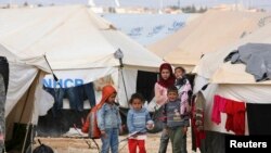 Урдун-- Шемарчу мухlажарийн бераш ду петаршна арахь лаьтташ, Аль Заlатри четаран гlала, Мафракх-гlала, 06Заз2013