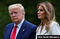 Дональд Трамп з дружиною Меланією