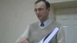 Акмәчеттә урысча-кырымтатарча сүзлек тәкъдим ителде