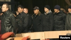 Айыпталуучулар сот залында, 22-ноябрь.