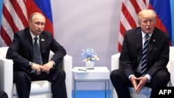 نخستین دیدار دونالد ترامپ با ولادیمیر پوتین جمعه گذشته در حاشیه اجلاس گروه ۲۰ در هامبورگ روی داد.