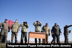 Радий Хабиров в парке "Патриот" на республиканской профильной смене "Мужской разговор". 20 марта 2025 года