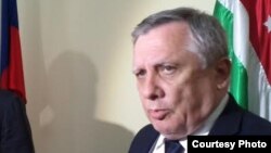 Премьер назвал убыточные РУПы «бездонными бочками, которые работают непонятно как и неизвестно куда направляют выделяемые им из бюджета деньги, но при этом все время требуют дополнительного финансирования»