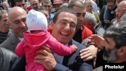 Կենտրոնում՝ ԲՀԿ առաջնորդ Գագիկ Ծառուկյանը