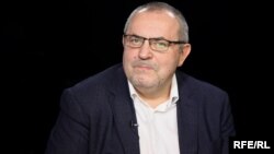 Борис Надеждин