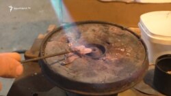 «Թող բոլոր զենքերը վերածվեն զարդերի»