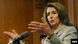 خانم پلوسى گفت: او و رهبران ايتاليا اين موضوع كه ايران در نشست وزيران امور خارجه هشت كشور صنعتى در باره افغانستان حضور یابد را مورد بحث قرار داده اند.