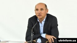 Головний тренер луганської «Зорі» ВІктор Скрипник