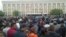 Учасники мітингу проти «продажу землі» в Кизилорда, Касахстан. 1 травня 2016 року