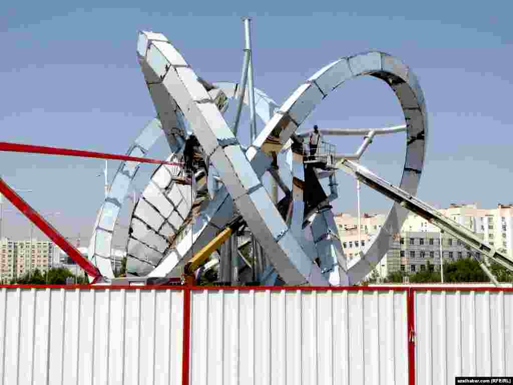 Andalyp Ýunus Emre köçeleriniň çatrygynda gurulýan desga.