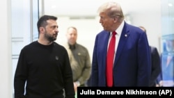 Ukrainian President Volodymyr Zelenskiy and President-elect Donald Trump (file photo)