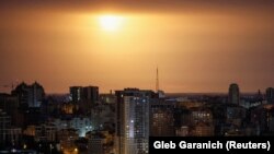 Вибух після збиття дрона над Києвом, 7 травня 2025 року