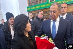 Міністерка закордонних справ КНДР в Москві зустрічається з Сергієм Лавровим. За останній рік було більше візитів російських посадовців до Північної Кореї, аніж навпаки. Москва, 1 листопада 2024 року