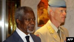 کوفی عنان و رابرت مود،‌ پیش از دیدار با بشار اسد در دمشق