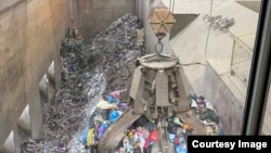 Сбор и сжигание мусора в Малешице