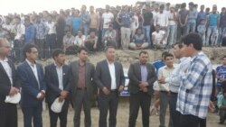 Türkmensähra: Türkmen teatry hemaýatçysyz kösenýär