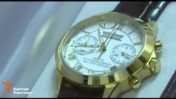 Парламент сатып алган кол сааттар