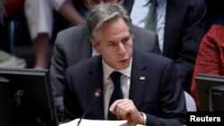 «На жаль, це значний крок у неправильному напрямку», – сказав держсекретар США