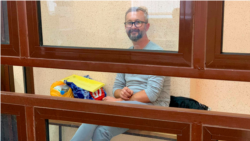 Nariman Celâl Rusiye kontrolindeki Aqmescitniñ Kiyev rayon mahkemesinde, 2021 senesi sentâbrniñ 6-sı