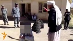 100 шаллоқи ду ҷавони афғон ба хотири равобити номашруъ