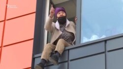 Турак жай көйгөйү энелерди көчөгө чыгарды