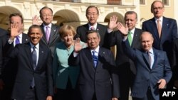 Чоң жыйырманын саммитине чогулгандар. 6-сентябрь, 2013-жыл.  