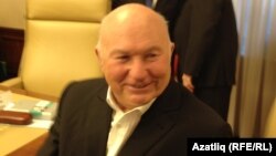 Юрій Лужков