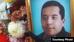 Равшан Азизов