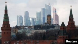 اقدام آمریکا، کانادا و کشورهای اروپایی در واکنش به نقش احتمالی مسکو در مسموم کردن یک جاسوس سابق در بریتانیا است.