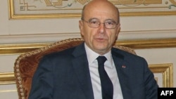 آلن ژوپه، وزیر امور خارجه فرانسه