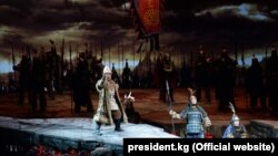 Опера «Манас» на китайском языке. Поставлена в Пекине. 