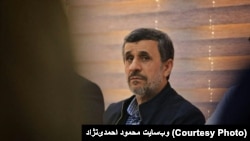 به گفته آقای احمدی‌نژاد، دستگاه قضایی ایران «در بدترین شرایط تاریخ خود به‌ سر می‌برد».