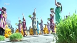 В Душанбе впервые прошел «Карнавал Навруза»