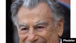 Американский миллиардер армянского происхождения Кирк Киркорян