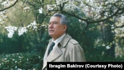 Чыңгыз Айтматов (1928--2008).