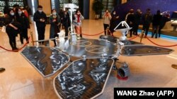 نمونه‌ای از فضاپیمای روباتیک «تیان‌ون-۱»