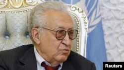 اخضر ابراهیمی، نماینده ویژه سازمان ملل و اتحادیه عرب در امور سوریه، طرح آتش بس در تعطیلات عید قربان را پیشنهاد کرده بود.