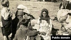 Татарстанда 1921-1923 еллардагы ачлык, чит ил журналистлары фотосы 