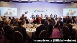 Український сніданок у Давосі (фото: hromadske.tv)