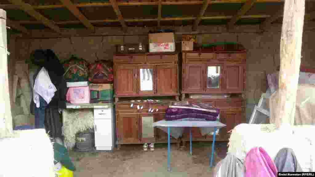 3-майда жана 5-майда Тажикстанда күчү 7 баллга жеткен жер титирөө Чоң-Алайдын Шибе, Карамык, Кара-Тейит айылдарында 6 баллга чейин сезилген. ӨКМ маалыматына караганда, Чоң-Алай районунда 3-майдан бери түрдүү магнитудадагы 16 жер титирөө катталган, анын 8и төрт баллдан жогору болгон.