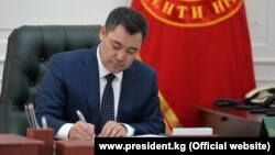 Садыр Жапаров. Архивдеги сүрөт.